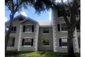 2811 N Oakland Forest Dr, Oakland Park, FL 33309, Sold 06/04/18