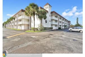 400 SE 10th St, Deerfield Beach, FL 33441, Sold 09/17/18