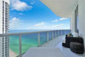 15811 Collins Ave, Sunny Isles Beach, FL 33160, Sold 06/04/18