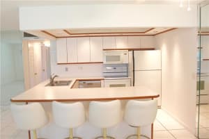 2455 NE 51st St, Fort Lauderdale, FL 33308, Sold 07/31/18