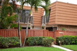 2903 Waterford Dr N, Deerfield Beach, FL 33442, Sold 09/06/18