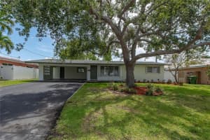 1730 NE 22nd Terrace, Fort Lauderdale, FL 33305, Sold 08/17/18