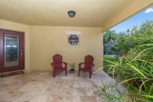 1622 Newport Ln, Weston, FL 33326, Sold 08/03/18