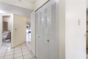 5563 Courtyard Dr, Margate, FL 33063, Sold 07/19/18