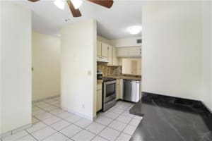 5563 Courtyard Dr, Margate, FL 33063, Sold 07/19/18