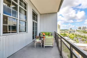 410 NW 1st Ave APT 701, Fort Lauderdale, FL 33301, Sold 08/30/18