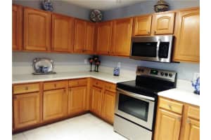 5418 NW 94th Terrace, Sunrise, FL 33351, Sold 08/01/18