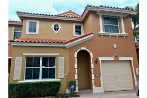 8521 NW 138th Terrace, Hialeah, FL 33016, Sold 06/29/18