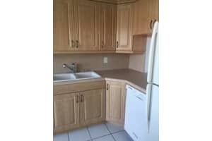 3201 NE 8th St, Pompano Beach, FL 33062, Sold 11/19/18