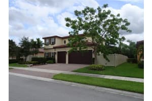 13040 SW 13th St, Davie, FL 33325, Sold 09/20/18