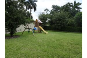 13040 SW 13th St, Davie, FL 33325, Sold 09/20/18