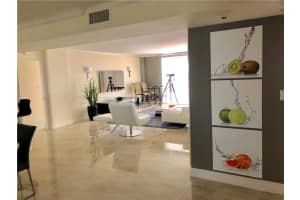 1 Las Olas Cir, Fort Lauderdale, FL 33316, Sold 06/29/18