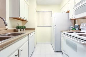 2831 N Oakland Forest Dr, Oakland Park, FL 33309, Sold 07/11/18