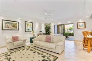 333 SE 20th Ave, Deerfield Beach, FL 33441, Sold 06/29/18