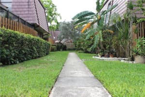7576 Courtyard Run E, Boca Raton, FL 33433, Sold 07/20/18