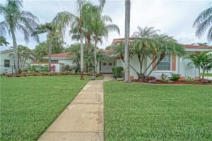 410 NW 202nd Way, Pembroke Pines, FL 33029, Sold 09/06/18