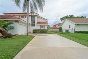 410 NW 202nd Way, Pembroke Pines, FL 33029, Sold 09/06/18