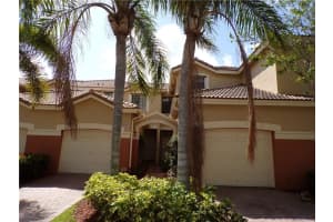 4070 Timber Cove Ln, Weston, FL 33332, Sold 07/13/18