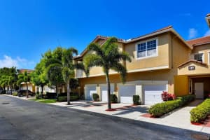 117 Lighthouse Cir, Tequesta, FL 33469, Sold 08/15/18