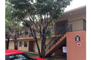 4111 Lakeside Dr, Tamarac, FL 33319, Sold 08/16/18