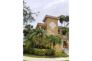 7921 NW 6th St, Pembroke Pines, FL 33024, Sold 07/25/18