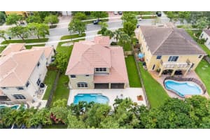10441 SW 54th St, Cooper City, FL 33328, Sold 07/05/18