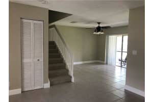 9162 Vineyard Lake Dr, Plantation, FL 33324, Sold 08/06/18