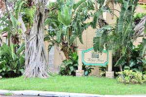 MLS# F10126405, Tamarac, Florida 33319