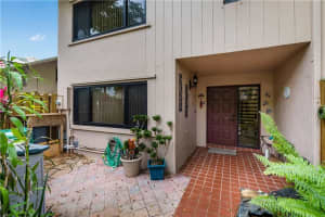 5036 S University Dr, Davie, FL 33328, Sold 07/13/18