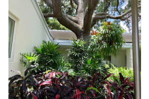 207 N Gordon Rd, Fort Lauderdale, FL 33301, Sold 10/24/18
