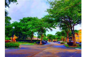 3053 N Oakland Forest Dr, Oakland Park, FL 33309, Sold 07/07/20