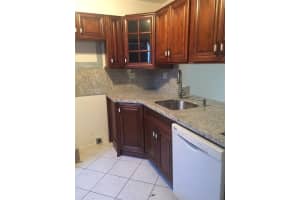 3053 N Oakland Forest Dr, Oakland Park, FL 33309, Sold 07/07/20