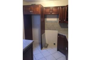 3053 N Oakland Forest Dr, Oakland Park, FL 33309, Sold 07/07/20