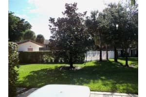 9802 NW 14th St, Coral Springs, FL 33071, Sold 09/14/18
