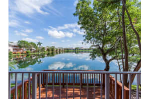 3255 NW 44th St APT 3, Oakland Park, FL 33309, Sold 07/31/18