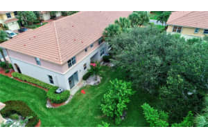 6094 Seminole Gardens Cir, Riviera Beach, FL 33418, Sold 09/26/18
