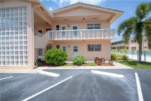 2111 NE 42nd Ct, Lighthouse Point, FL 33064, Sold 10/04/18