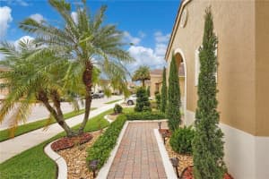 924 NW 126th Terrace, Coral Springs, FL 33071, Sold 08/17/18