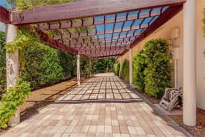 1079 NW 7th St, Boca Raton, FL 33486, Sold 08/01/18