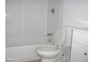 4069 Lakeside Dr, Tamarac, FL 33319, Sold 09/21/18