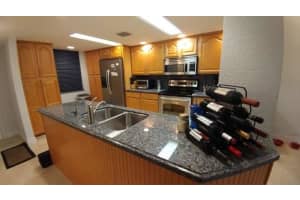 680 Tennis Club Dr, Fort Lauderdale, FL 33311, Sold 08/13/18