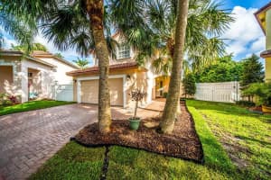 6259 NW 38th Dr, Coral Springs, FL 33067, Sold 01/14/19