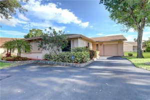 2165 Nova Village Dr, Davie, FL 33317, Sold 08/27/18