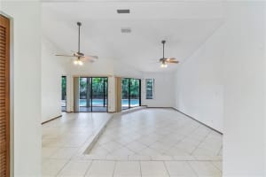 11302 NW 44th St, Coral Springs, FL 33065, Sold 08/27/18