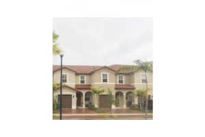 1049 NE 208th St, Miami, FL 33179, Sold 08/27/18
