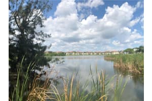 2810 N Oakland Forest Dr, Oakland Park, FL 33309, Sold 02/13/19