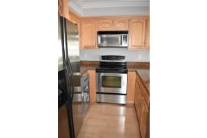 150 NE 15th Ave, Fort Lauderdale, FL 33301, Sold 08/22/18