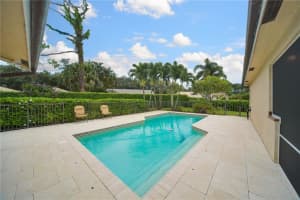 2405 NW 36th St, Boca Raton, FL 33431, Sold 11/02/18