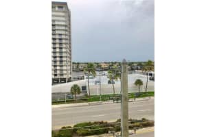 MLS# F10131403, Hollywood, Florida 33019