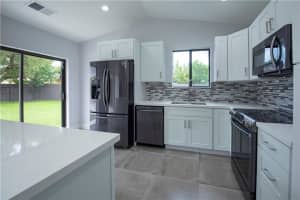 11275 NW 43rd Pl, Coral Springs, FL 33065, Sold 08/30/18